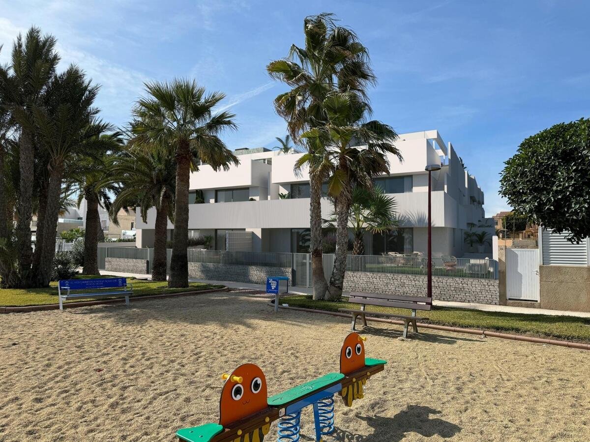 New build, 3 bedroom, 2 bathroom penthouse in Vera Playa