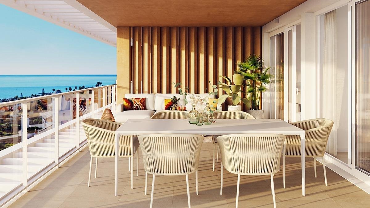 Luxury Living with Sea Views - 3-Bedroom Apartments in San Roque
