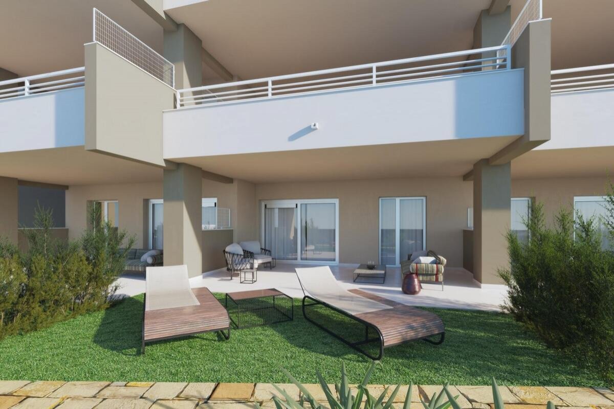 New build, 2 bedroom, 2 bathroom apartment in Estepona