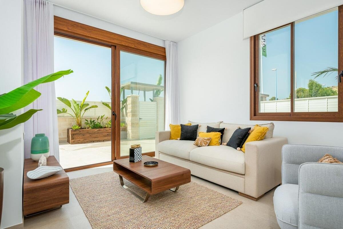New build, 2 bedroom, 2 bathroom villa in Vera