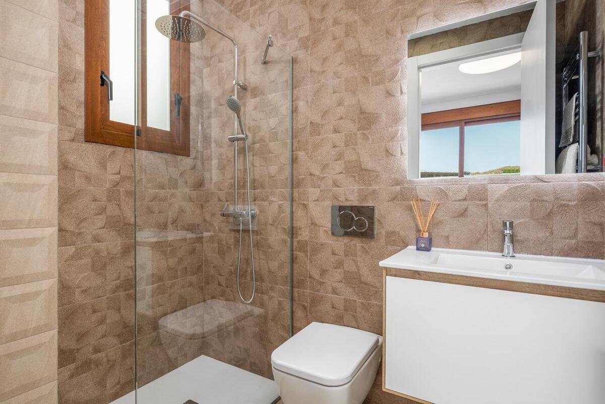 New build, 2 bedroom, 2 bathroom villa in Vera