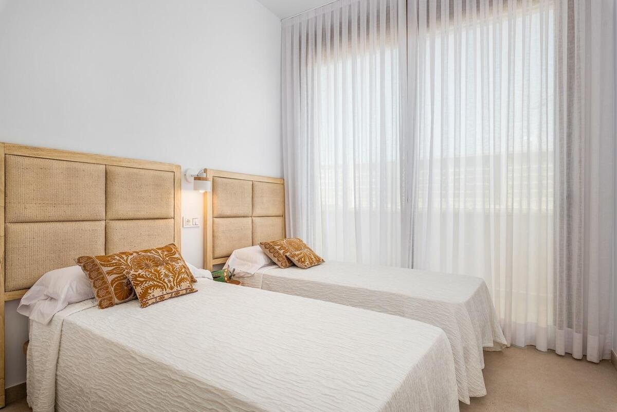 New build, 2 bedroom, 2 bathroom villa in Vera