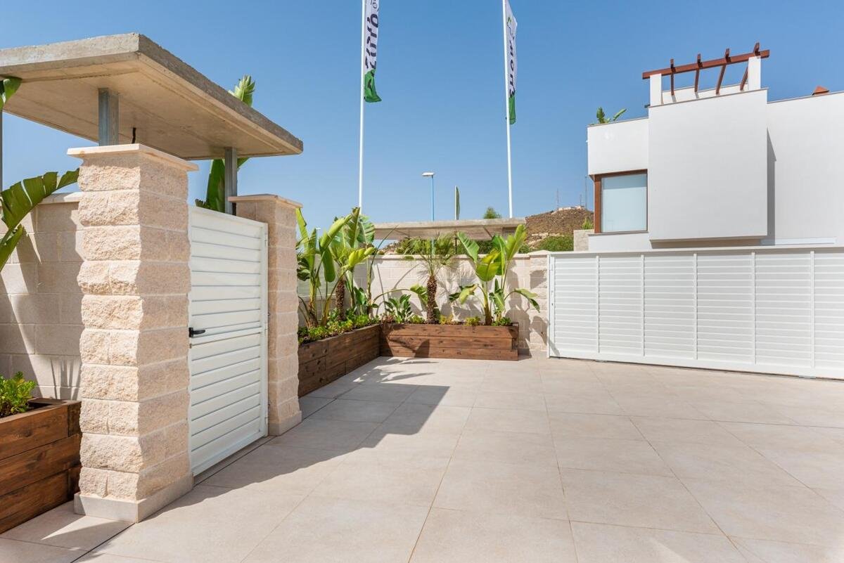 New build, 2 bedroom, 2 bathroom villa in Vera