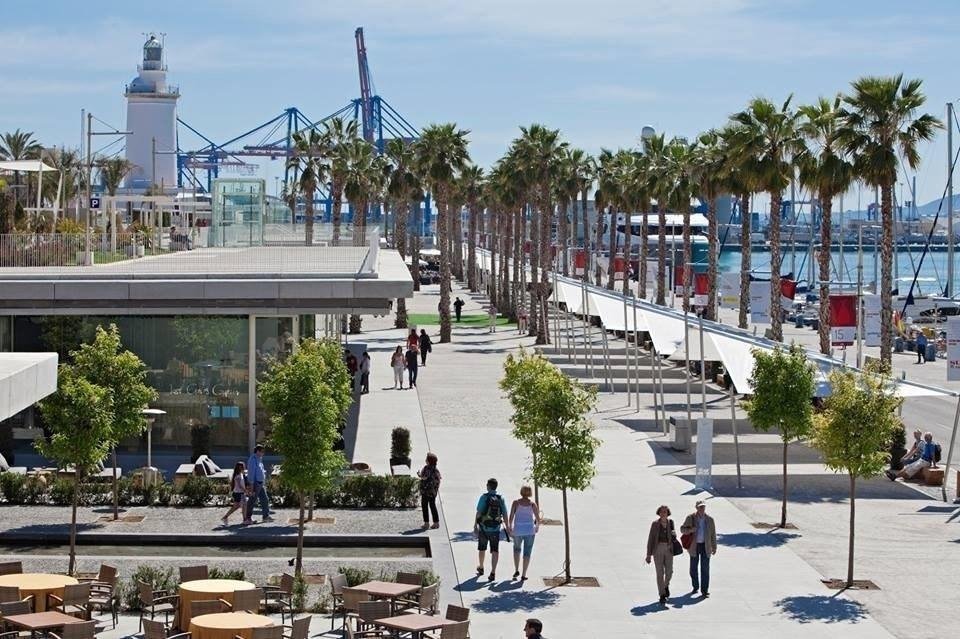 New build, 4 bedroom, 2 bathroom penthouse in Málaga