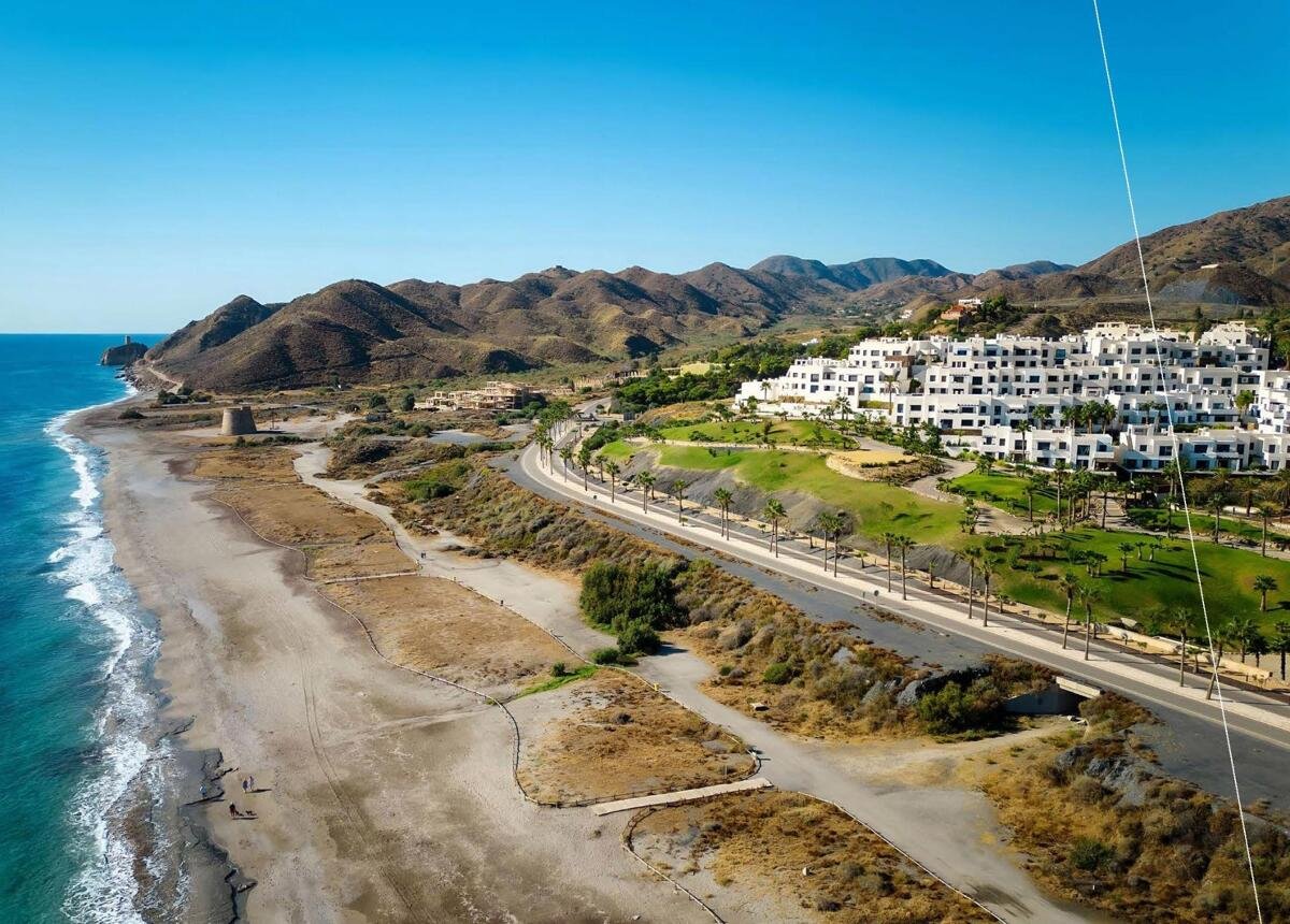 New build, 2 bedroom, 2 bathroom apartment in Macenas