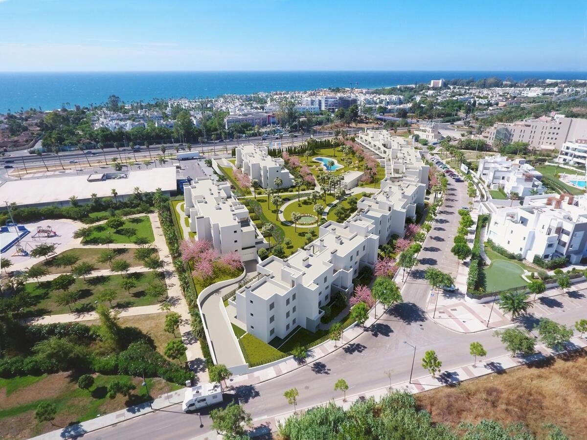 New build, 3 bedroom, 2 bathroom apartment in Estepona