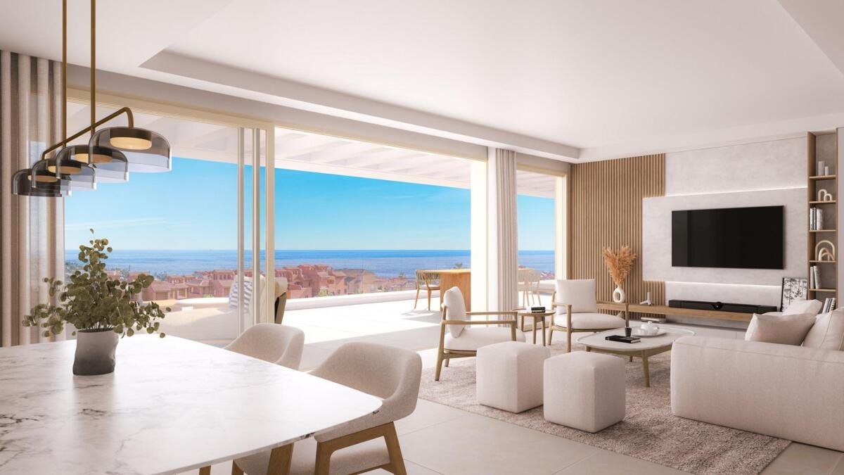 New build, 3 bedroom, 2 bathroom apartment in Estepona