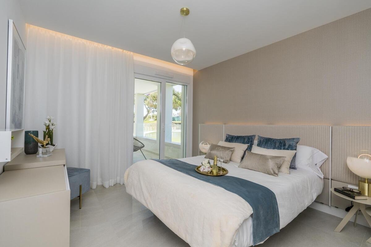 New build, 3 bedroom, 2 bathroom apartment in Sotogrande