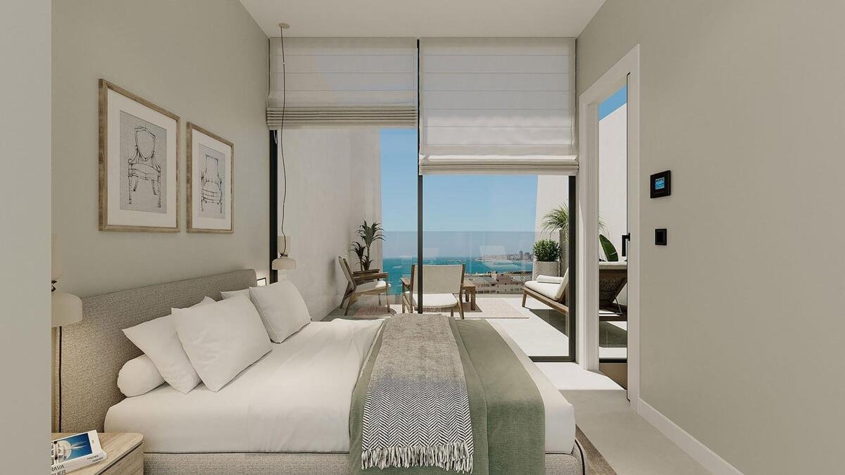New build, 3 bedroom, 2 bathroom town house in Fuengirola