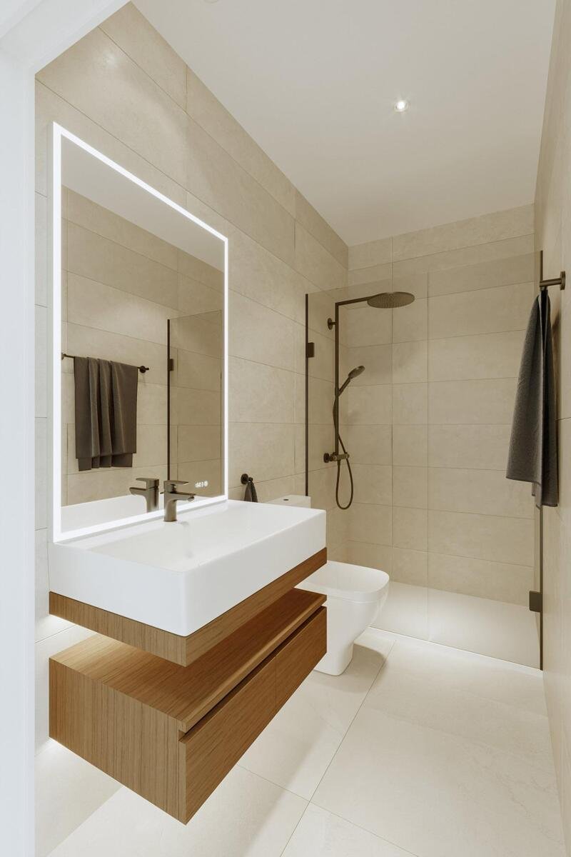New build, 3 bedroom, 2 bathroom town house in Fuengirola