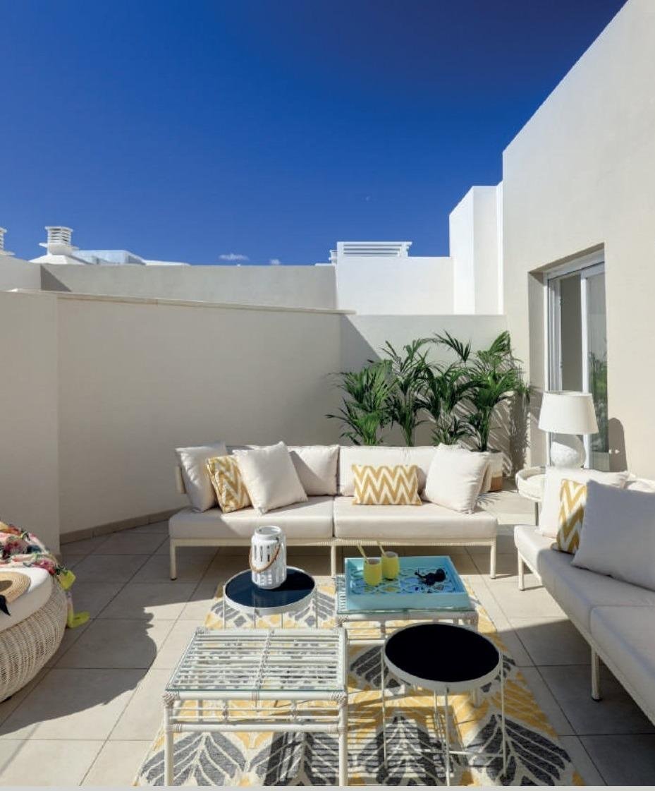 New build, 4 bedroom, 2 bathroom apartment in Marbella