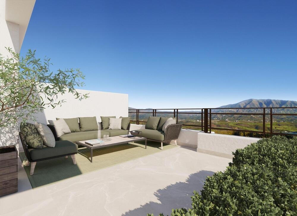 New build, 3 bedroom, 2 bathroom town house in Mijas