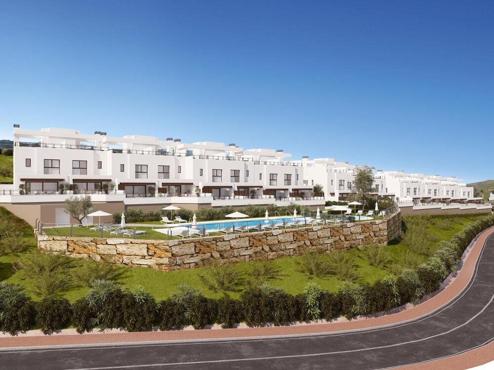 New build, 3 bedroom, 2 bathroom town house in Mijas