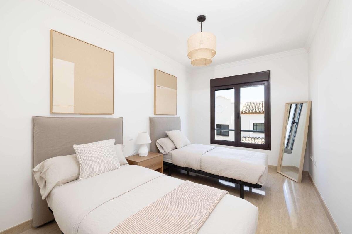 Modern 3-Bedroom Townhouses with Sea Views in Estepona