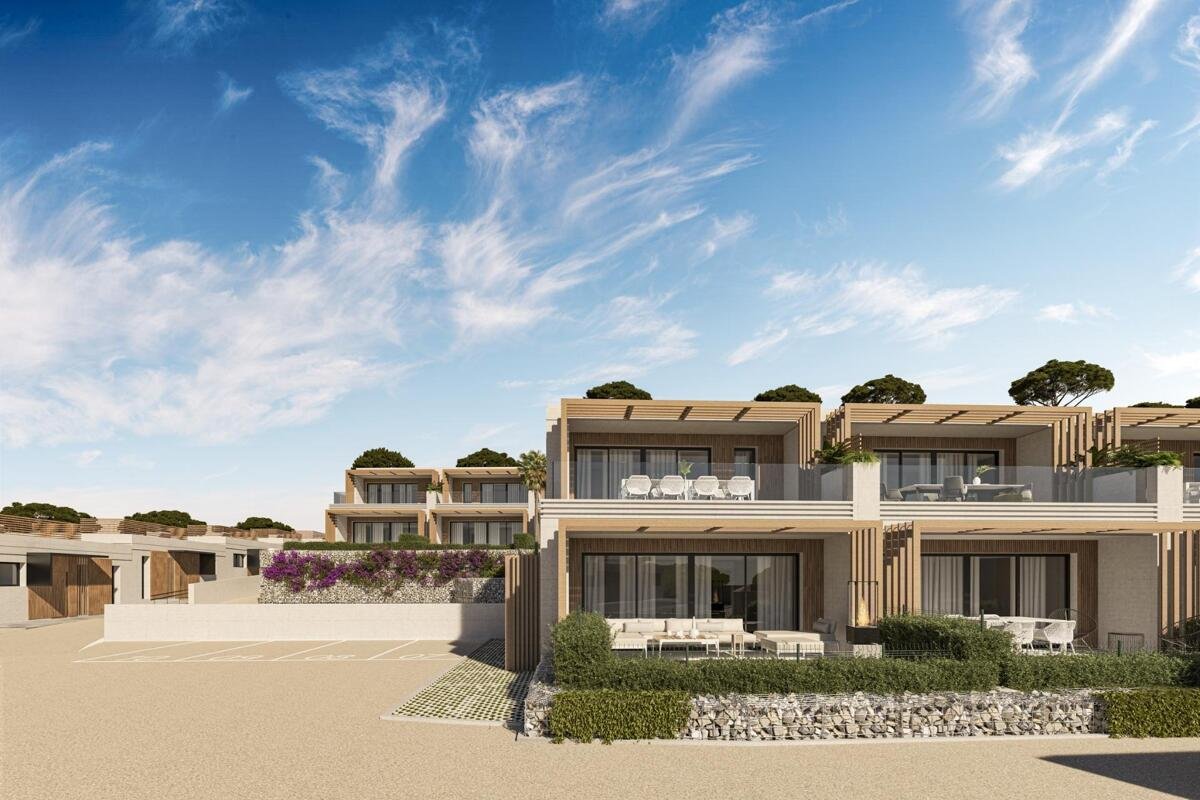 New build, 4 bedroom, 3 bathroom town house in Mijas