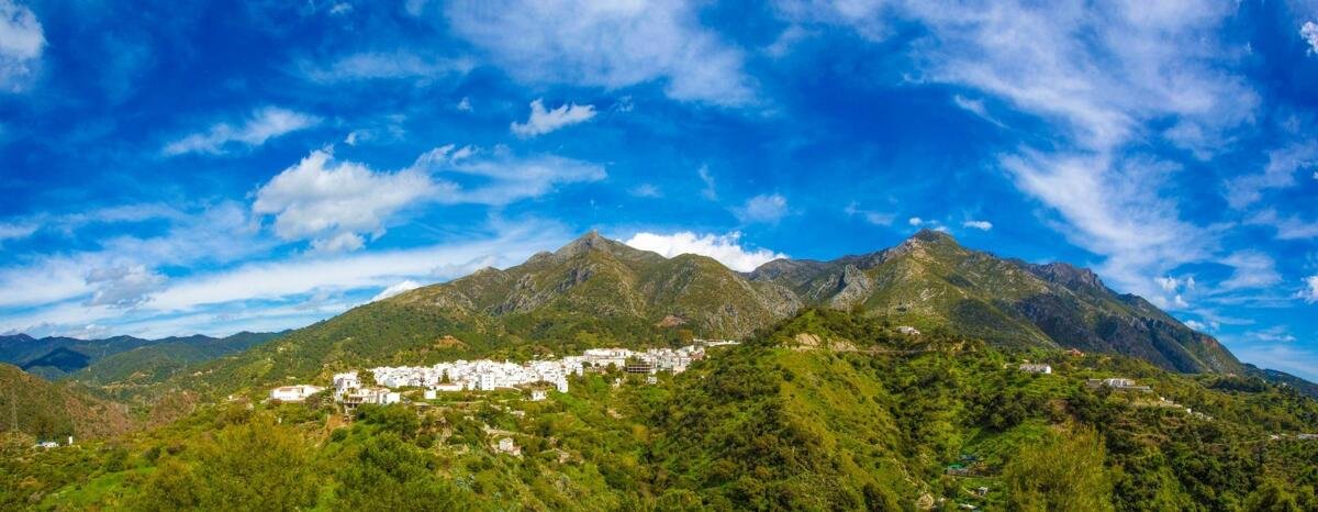 New build, 3 bedroom, 2 bathroom apartment in Istán