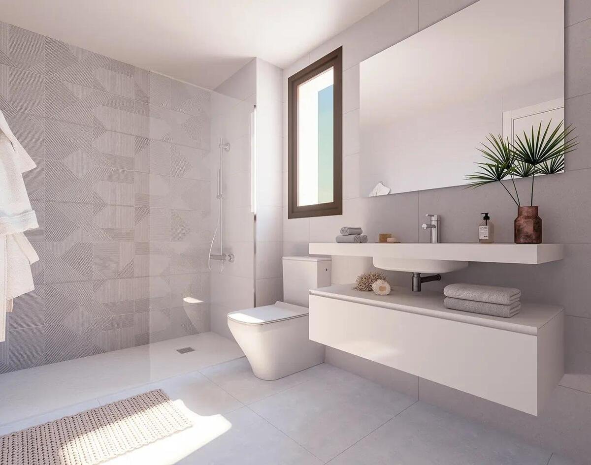 New build, 2 bedroom, 2 bathroom apartment in Estepona