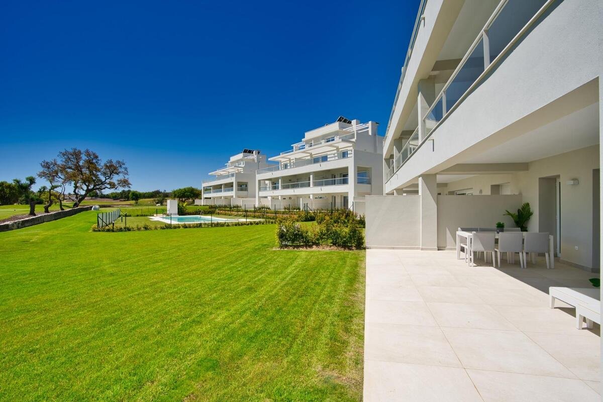 New build, 2 bedroom, 2 bathroom apartment in Sotogrande