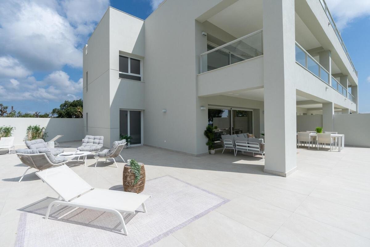 New build, 2 bedroom, 2 bathroom apartment in Sotogrande