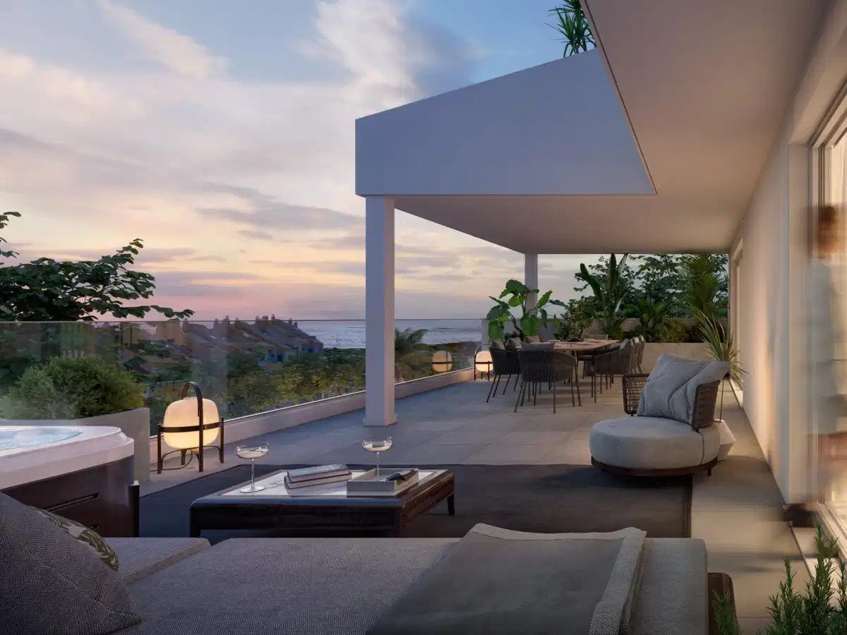 3-Bedroom, 3-Bathroom Duplex Penthouse with Sea Views in Benalmádena