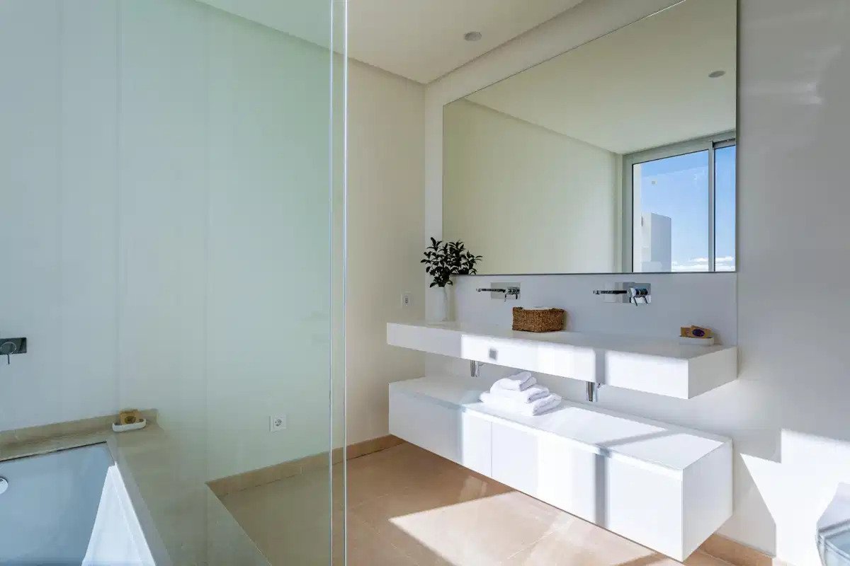 2-Bedroom, 2-Bathroom Apartment in Prestigious Marbella Club Golf Resort