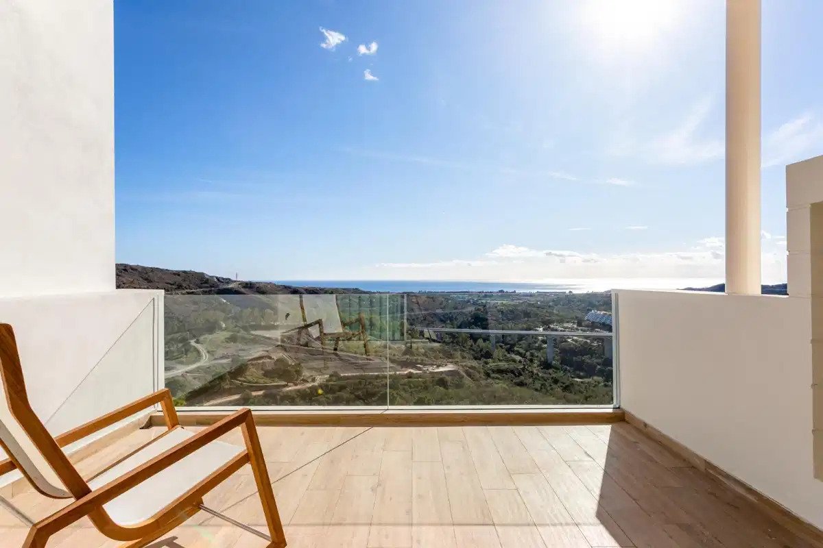 2-Bedroom, 2-Bathroom Apartment in Prestigious Marbella Club Golf Resort