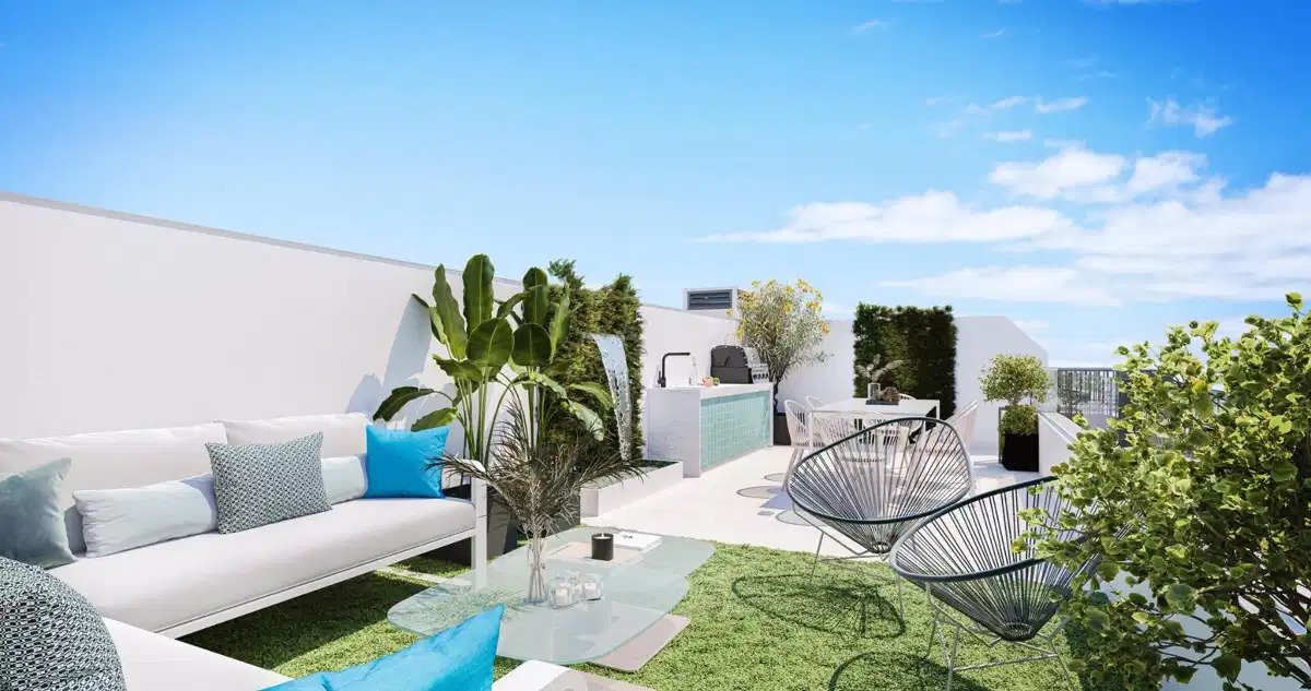 2-Bedroom, 2-Bathroom Ground Floor Apartment with Panoramic Sea Views in Rincón de la Victoria