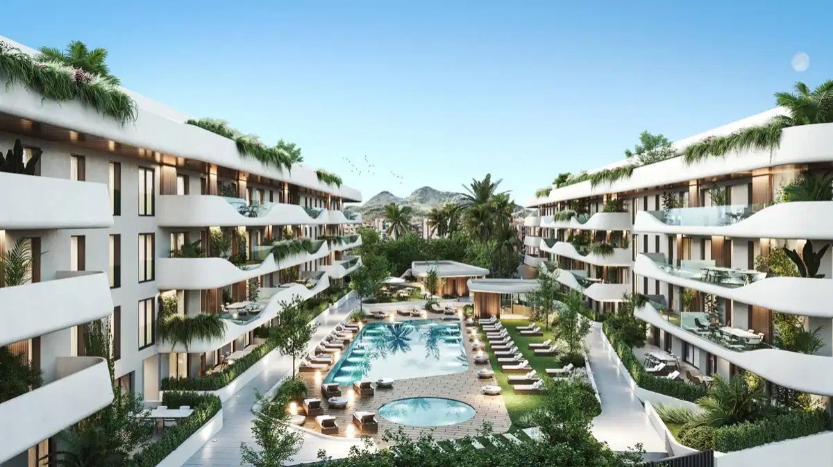 3-Bedroom, 2-Bathroom Luxury Apartment with Expansive Terraces in San Pedro de Alcántara