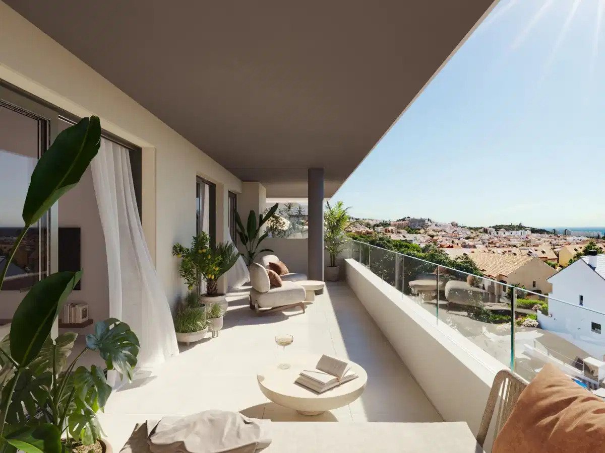 3-Bedroom, 2-Bathroom Luxury New Build Apartment with Sea Views in Fuengirola