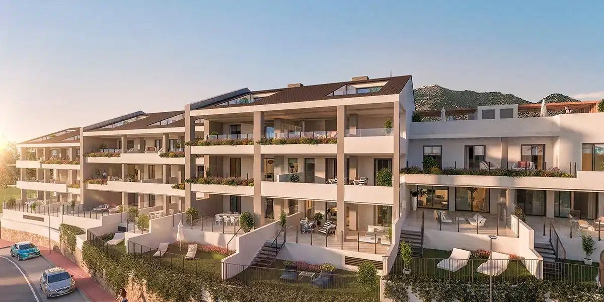 3-Bedroom, 2-Bathroom Penthouse with Panoramic Sea Views in Torremuelle, Benalmádena