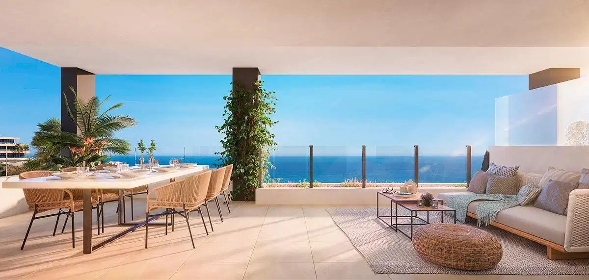 2-Bedroom, 2-Bathroom Penthouse with Panoramic Sea Views in Torremuelle Benalmádena