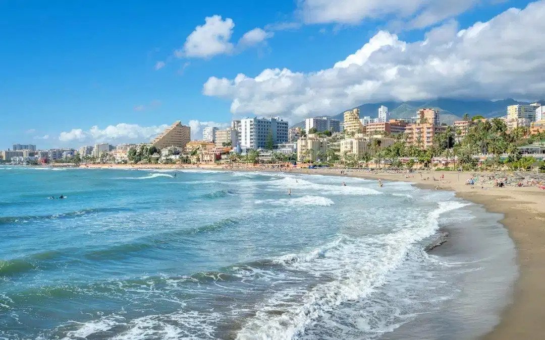 3-Bedroom, 3-Bathroom Duplex Penthouse with Sea Views in Benalmádena