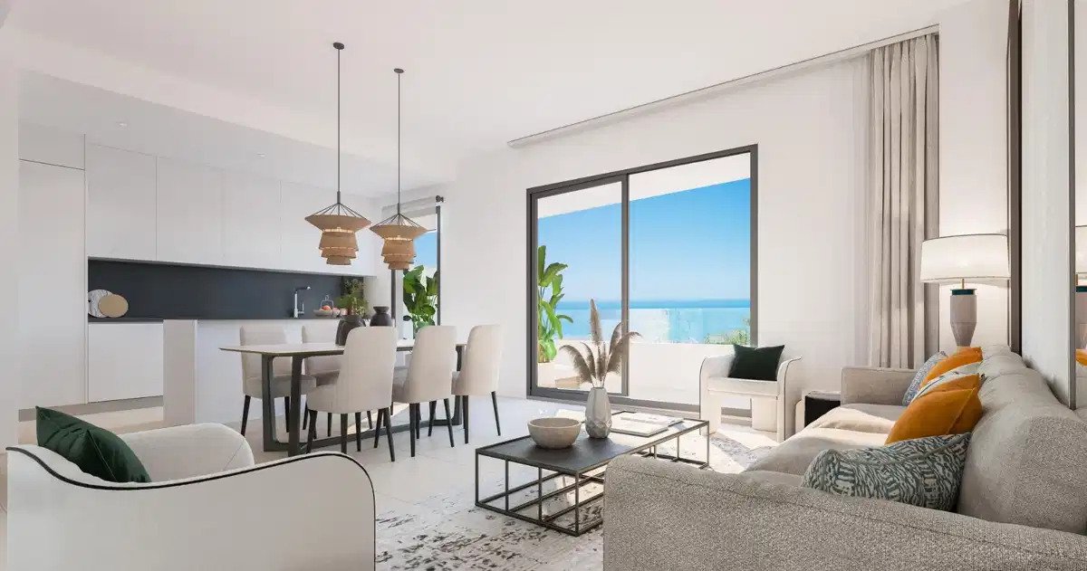 2-Bedroom, 2-Bathroom Ground Floor Apartment with Panoramic Sea Views in Rincón de la Victoria