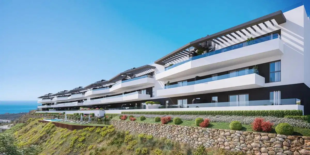 2-Bedroom, 2-Bathroom Ground Floor Apartment with Panoramic Sea Views in Rincón de la Victoria