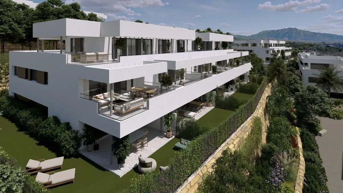 3-Bedroom, 2-Bathroom Ground Floor Apartment with Panoramic Views in Casares