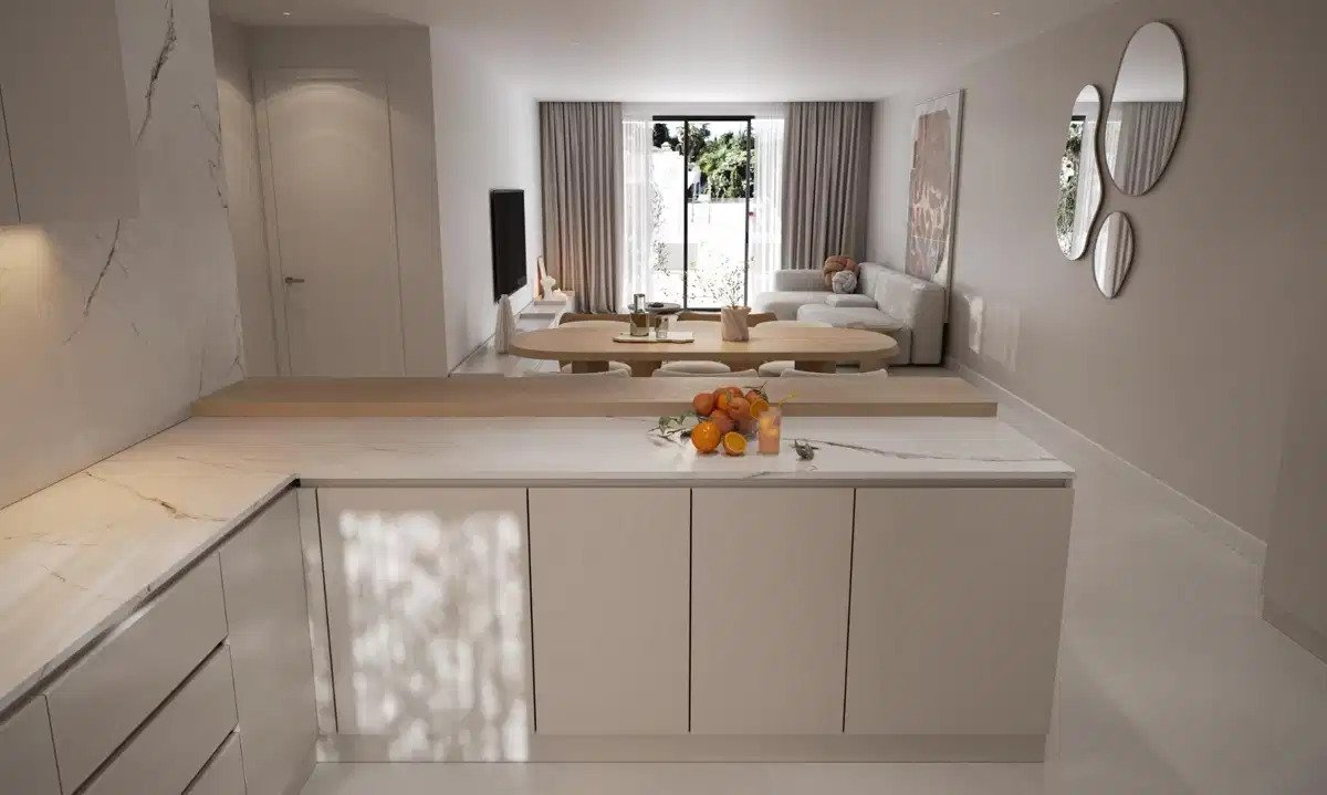 2-Bedroom, 2-Bathroom Ground Floor Apartment with Sea Views and Security Near Estepona