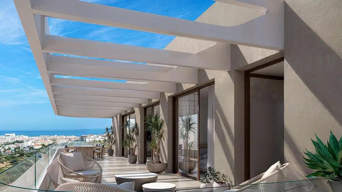 3-Bedroom, 2-Bathroom Contemporary Apartments with Rooftop Pool in Las Mesas, Estepona