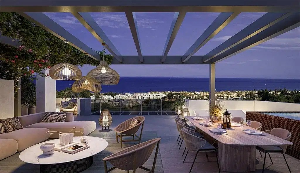 2-Bedroom, 2-Bathroom Apartment with Sea Views and Premium Amenities in Doña Julia Golf, Casares Costa
