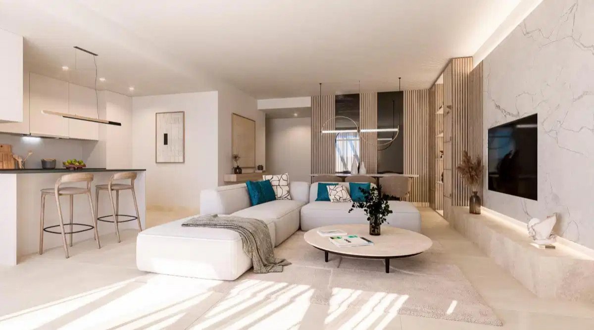3-Bedroom, 2-Bathroom Modern Penthouse with Terrace and Amenities in Estepona