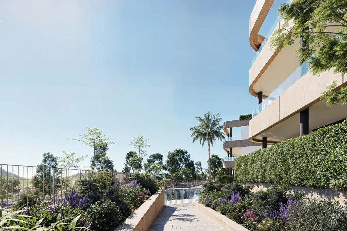 3-Bedroom, 2-Bathroom Modern Apartments with Golf Views in Estepona Golf, Málaga