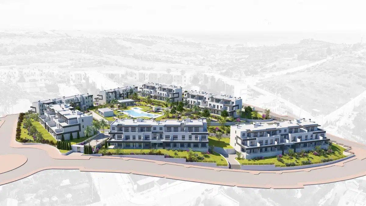 3-Bedroom, 2-Bathroom Ground Floor Apartment with Spacious Terraces near Estepona