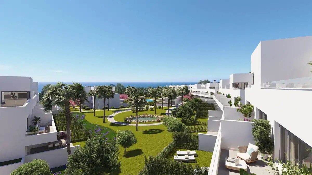 2-Bedroom, 2-Bathroom Apartment with Sea and Mountain Views on the New Golden Mile