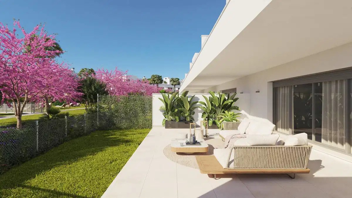 2-Bedroom, 2-Bathroom Apartment with Sea and Mountain Views on the New Golden Mile