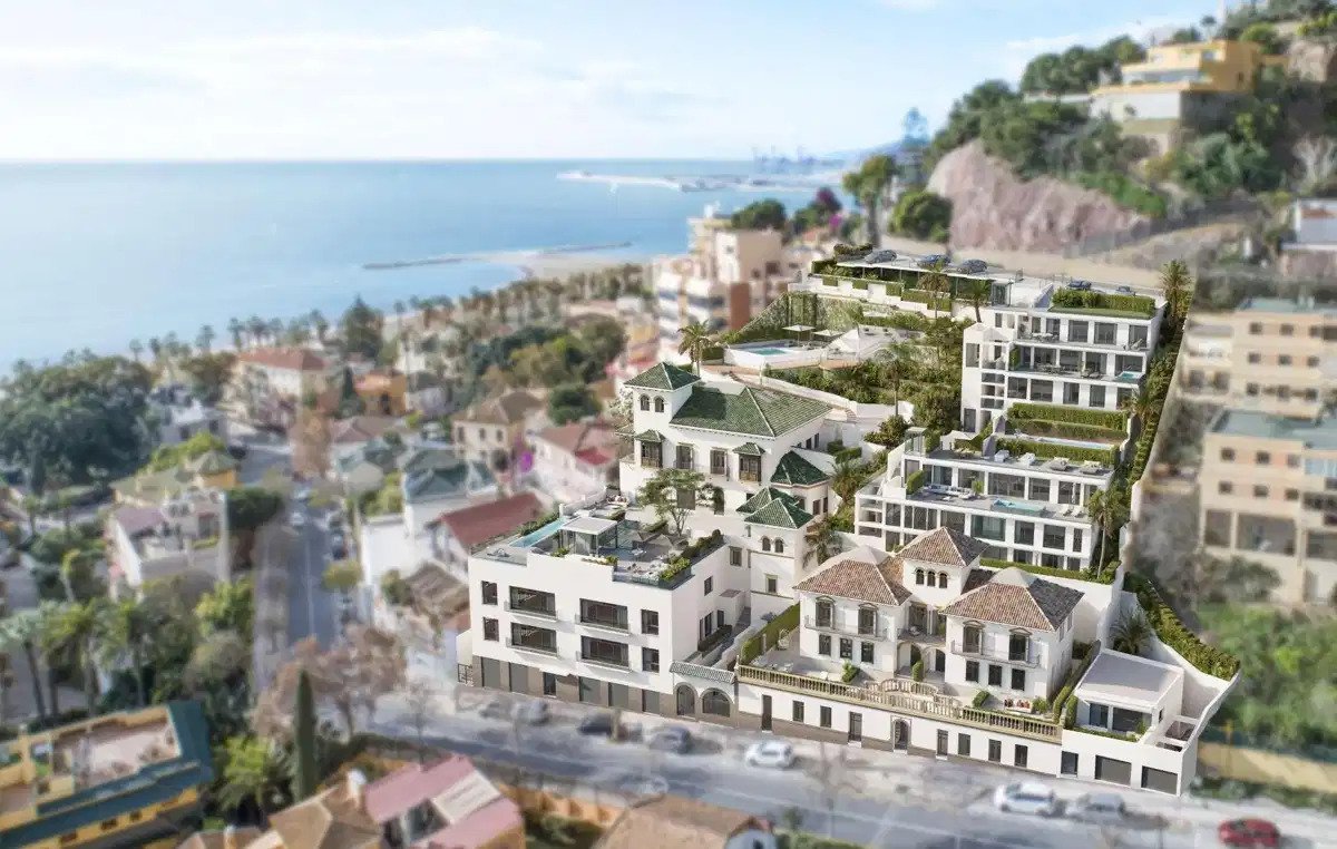 2-Bedroom, 2-Bathroom Modern Luxury Apartment in Historic El Limonar, Malaga