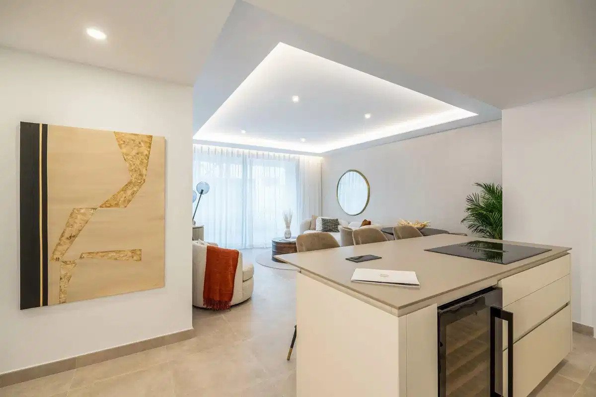 2-Bedroom, 2-Bathroom Apartment with Exceptional Amenities in Central Fuengirola