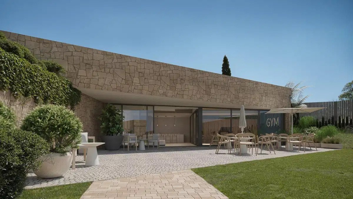 3-Bedroom, 2-Bathroom Ground Floor Apartment with Sea Views and Large Terrace in Estepona