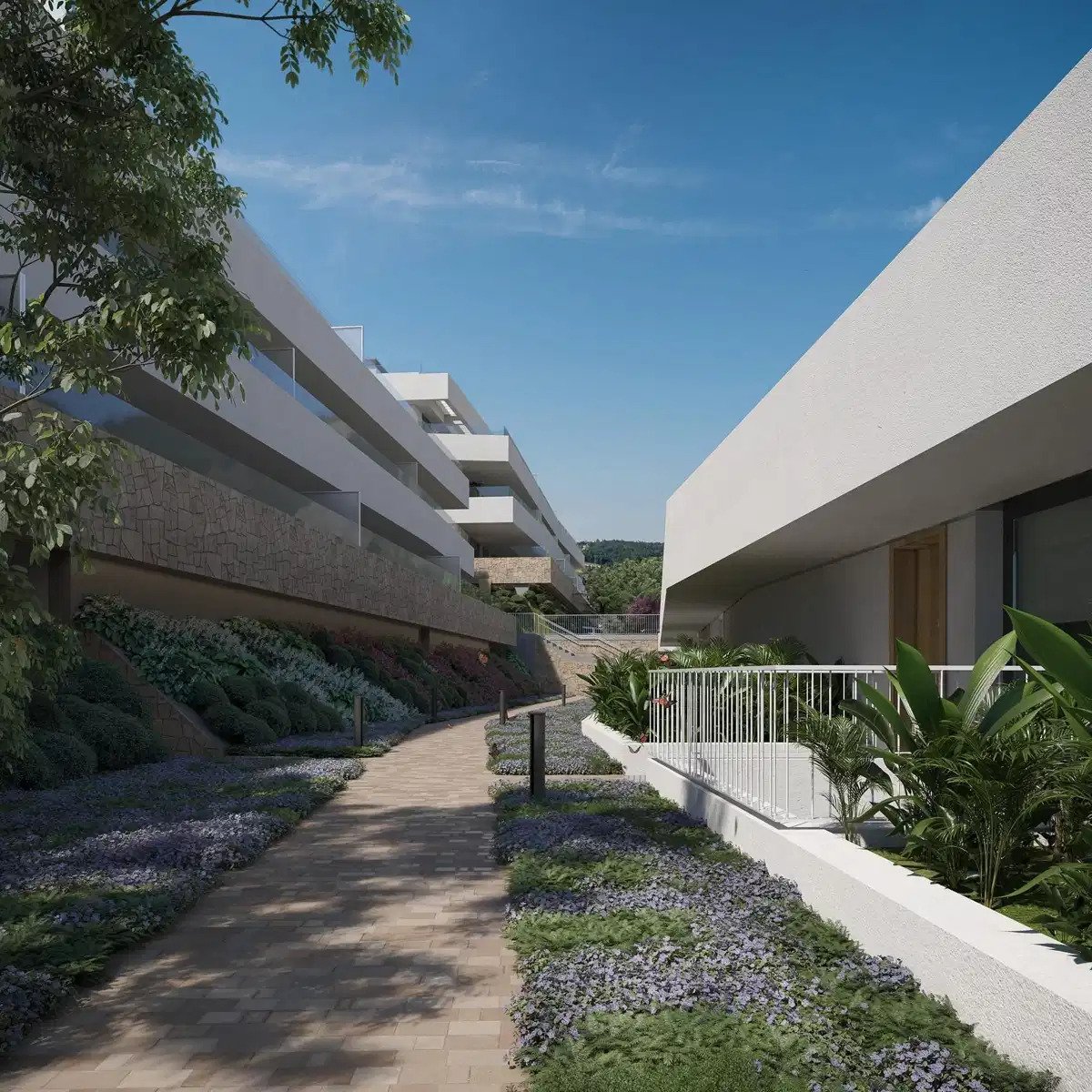 3-Bedroom, 2-Bathroom Ground Floor Apartment with Sea Views and Large Terrace in Estepona