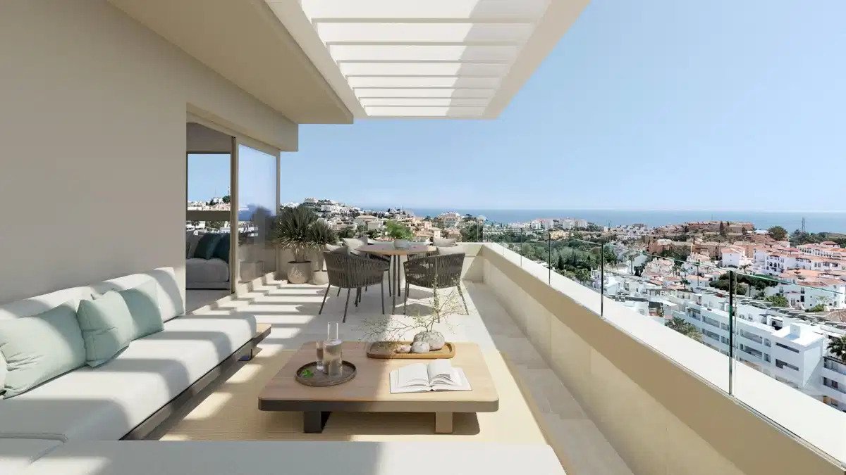 2-Bedroom, 2-Bathroom Ground Floor Apartment with Spacious Terrace in Riviera del Sol