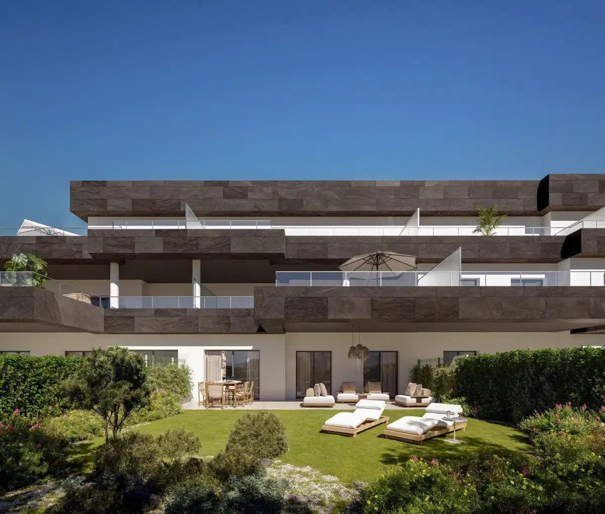 3-Bedroom, 3-Bathroom Penthouse with Panoramic Views in Casares