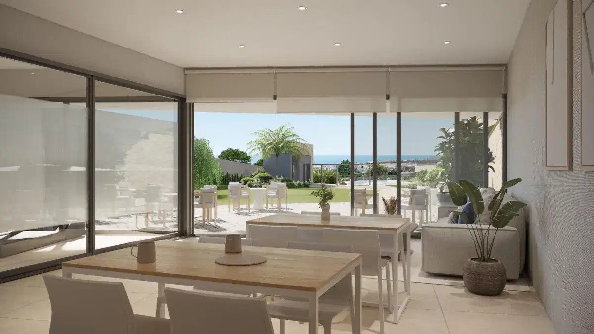 2-Bedroom, 2-Bathroom Ground Floor Apartment with Sea Views and Large Terrace in Estepona